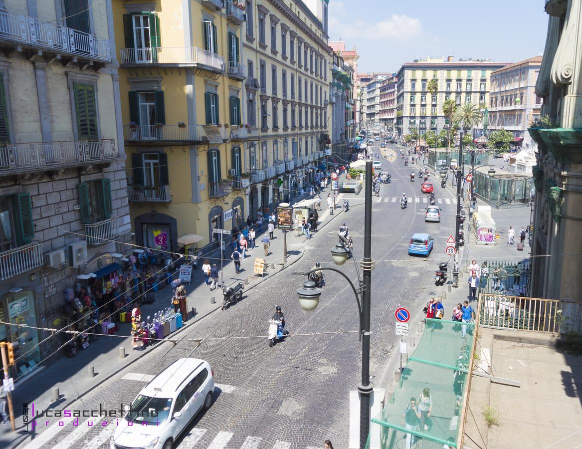 Casa Beatrice, Appartamento Nel Centro Di Napoli Nápoles Exterior foto